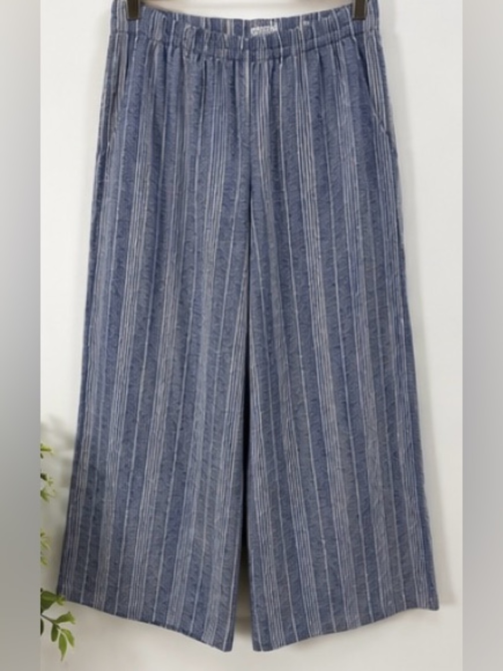 And Now This Blue Stripe Linen Blend Vest & Wide Leg Pants Set - Picture 7 of 13